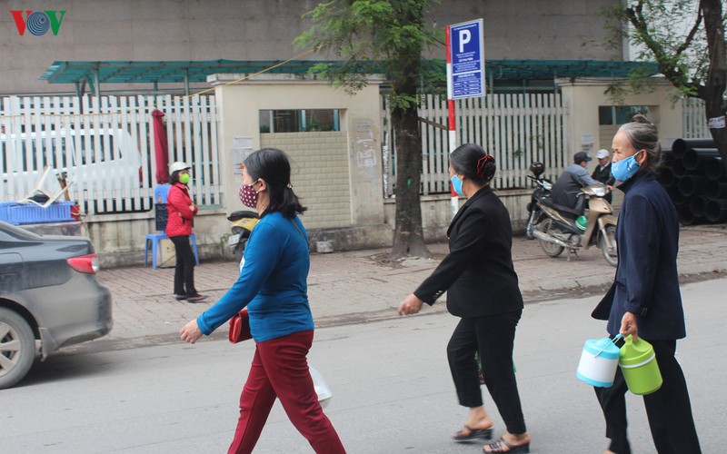 hanoi hospital under scrutiny after covid-19 infection hinh 18