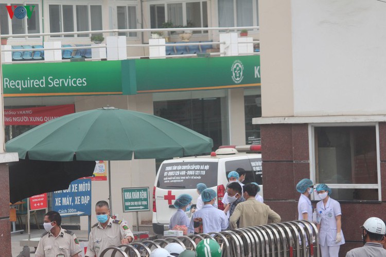 hanoi hospital under scrutiny after covid-19 infection hinh 2