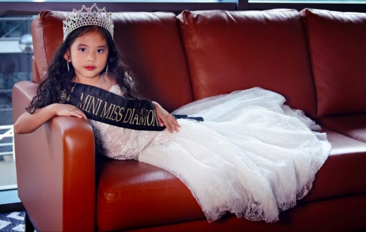 elsa thien long crowned mini miss diamond vietnam hinh 3
