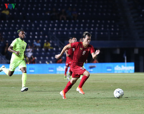 17 vietnamese footballers make appearance in king’s cup 2019 hinh 15