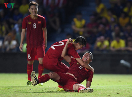 17 vietnamese footballers make appearance in king’s cup 2019 hinh 16