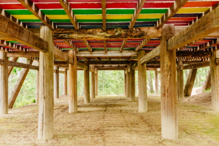 silver room by tia thuy nguyen exhibited as part of french art collection hinh 5