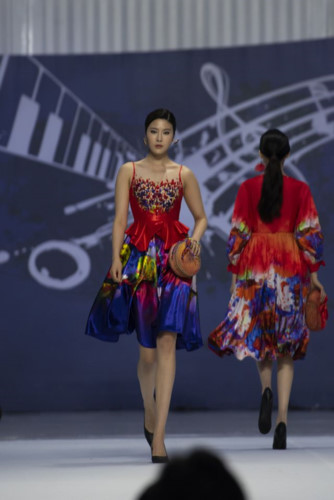 designer hoai nam represents vietnam at asean week 2019 hinh 4