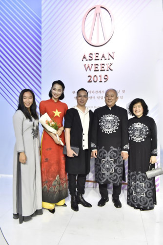 designer hoai nam represents vietnam at asean week 2019 hinh 9