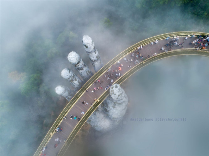 impressive photos taken by hanoi journalists put on display hinh 8