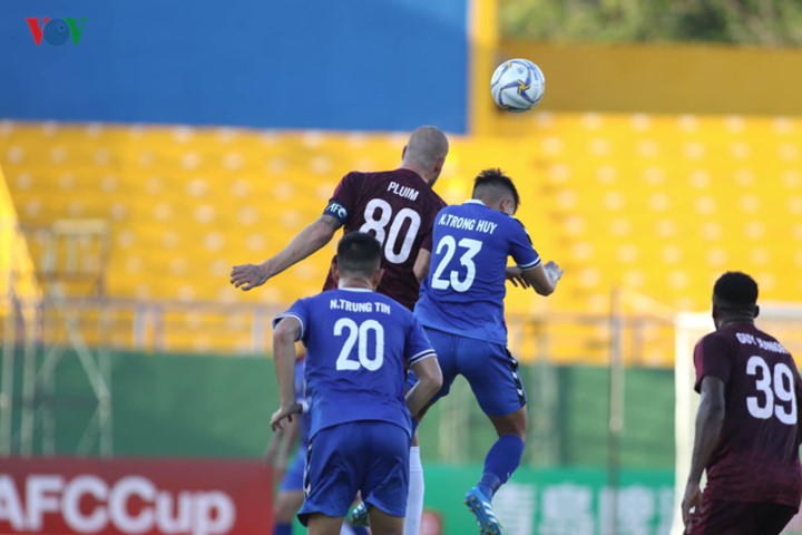 binh duong victorious in afc cup’s asean zonal semi-final first leg hinh 5