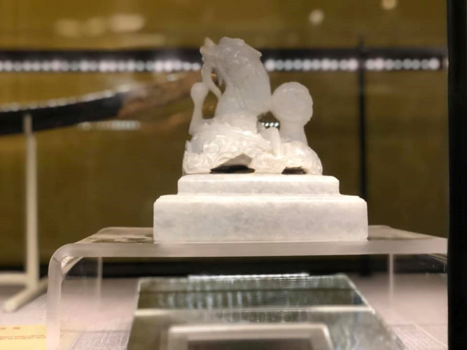 artifacts take guests on historic journey at hanoi exhibition hinh 11