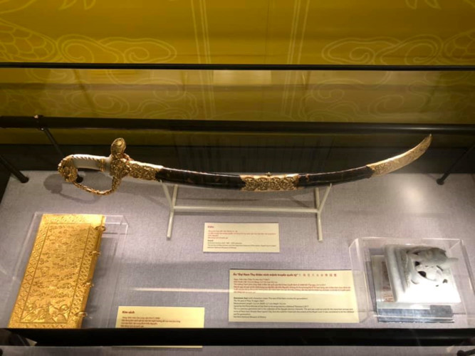 artifacts take guests on historic journey at hanoi exhibition hinh 15