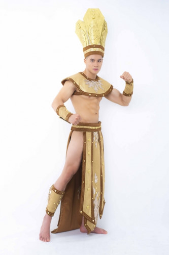 hieu duc unveils national costume for mister national universe 2019 hinh 4