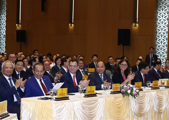 pm witnesses signing of vietnam-eu fta, ipa hinh 9