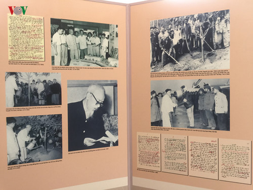 photo exhibition celebrates anniversary of hanoi’s recognition as city for peace hinh 14