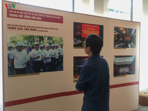 photo exhibition celebrates anniversary of hanoi’s recognition as city for peace hinh 17