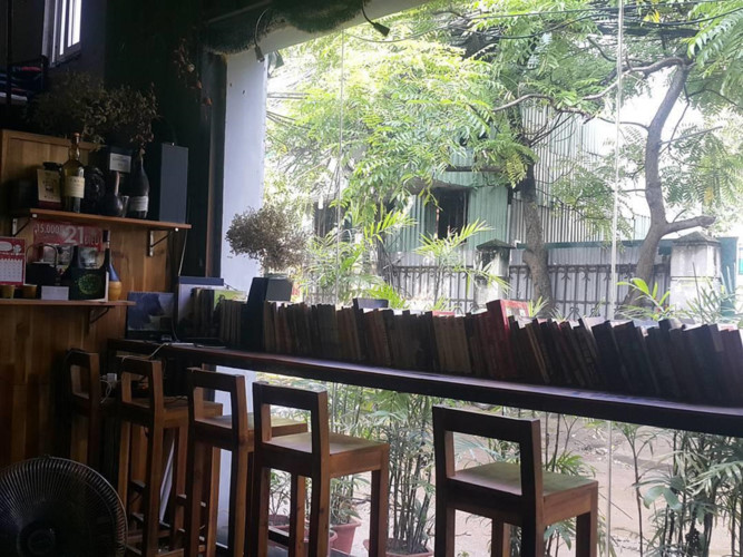 top six unmissable coffee shops in hanoi hinh 4