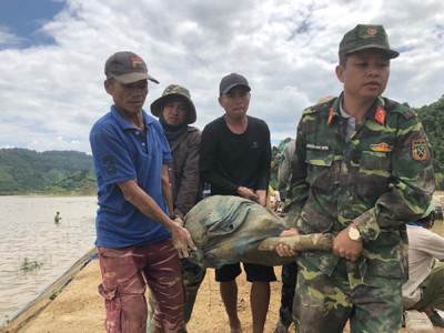 broken dyke threatens thousands of lives in dak lak province hinh 4