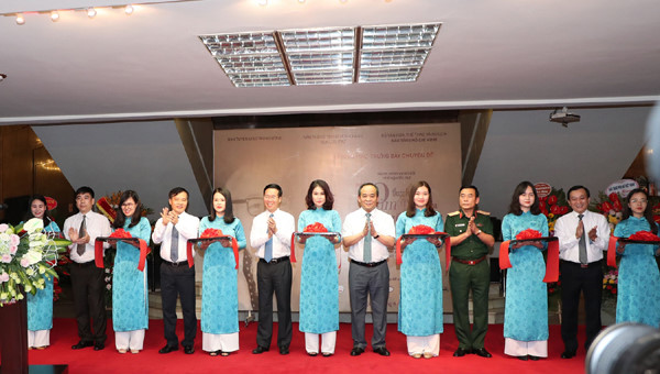 hanoi exhibition marks 50-years of president ho chi minh’s testament hinh 1