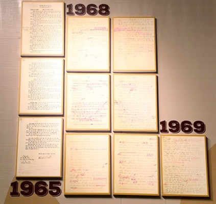 hanoi exhibition marks 50-years of president ho chi minh’s testament hinh 2