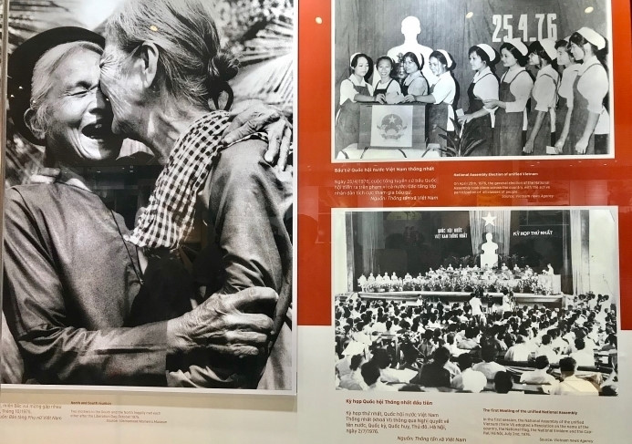 hanoi exhibition marks 50-years of president ho chi minh’s testament hinh 5