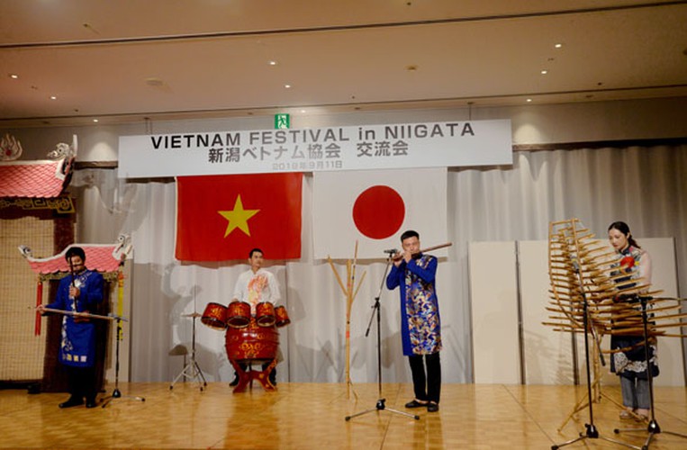 vietnamese culture put on display during niigata festival in japan hinh 6