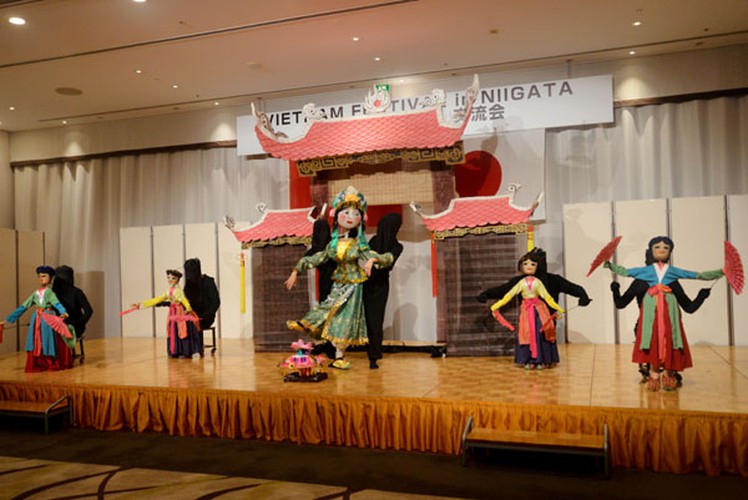 vietnamese culture put on display during niigata festival in japan hinh 7