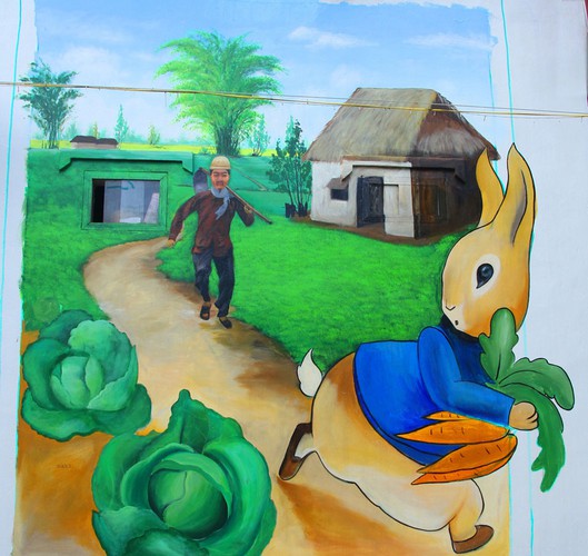 an insight into the fascinating murals on display in hanoi’s chu xa village hinh 11