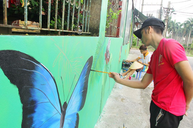 an insight into the fascinating murals on display in hanoi’s chu xa village hinh 6