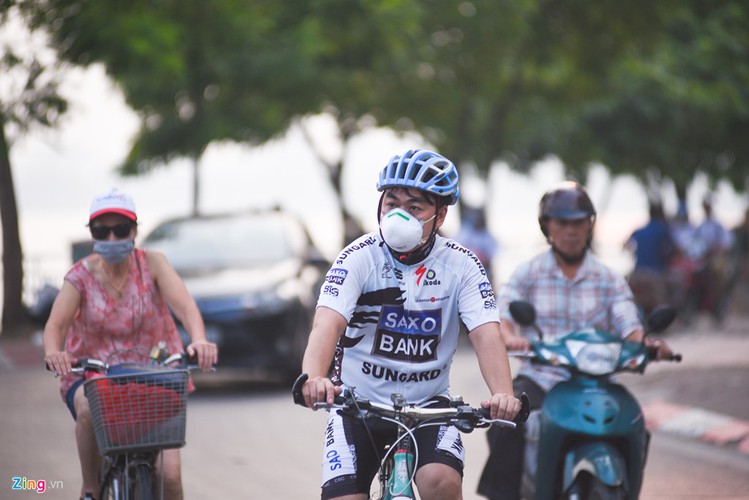 worsening air pollution leaves hanoi residents worried hinh 9