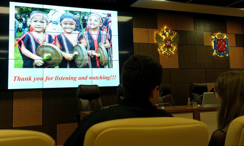 vietnamese, russian youngsters seek ways to preserve cultural diversity hinh 7