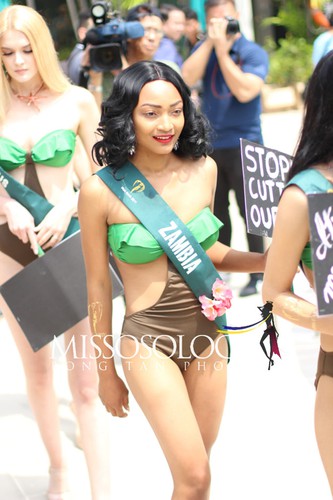 hoang hanh takes part in swimsuit segment of miss earth 2019 hinh 4