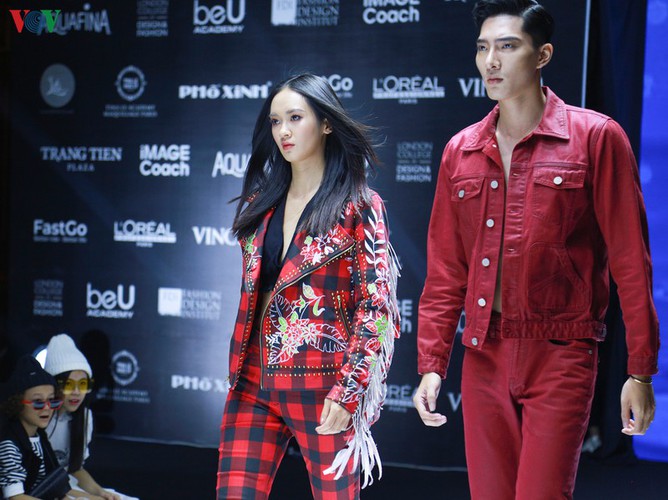 designers poised to debut fashion collections at vietnam international fashion week hinh 12