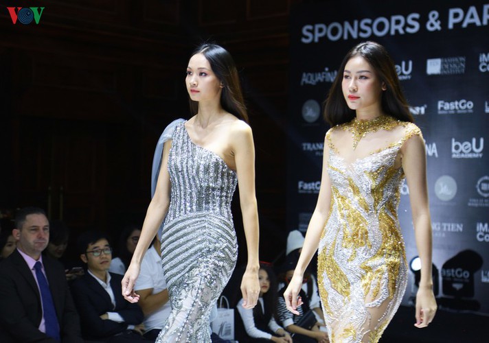 designers poised to debut fashion collections at vietnam international fashion week hinh 1