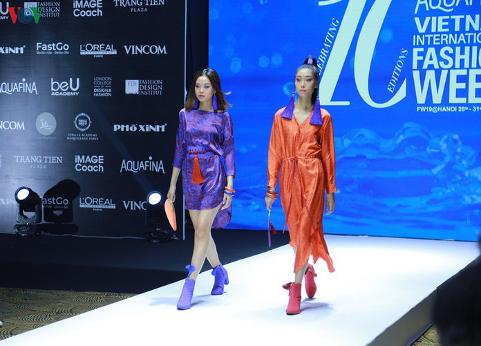 designers poised to debut fashion collections at vietnam international fashion week hinh 9