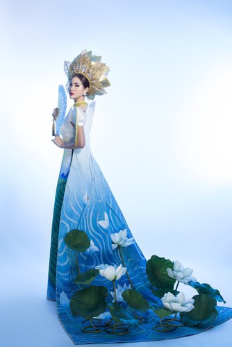 hoang hanh reveals national costume of 5,000 crystals for miss earth show hinh 9