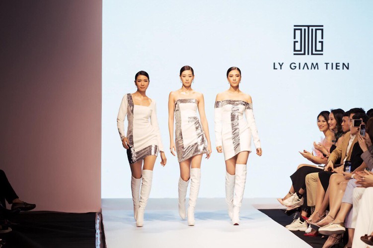 miss universe vietnam contestants shine in