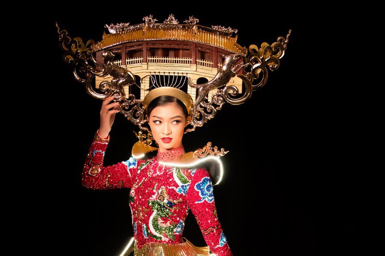 kieu loan unveils national costume ahead of miss grand international show hinh 3