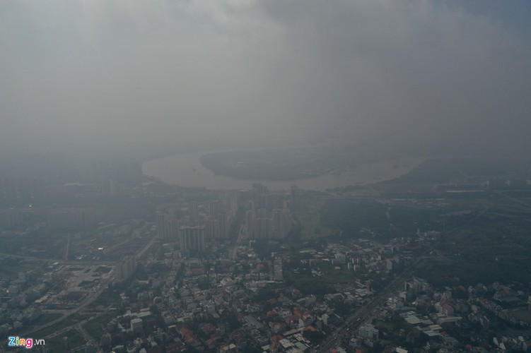 citizens of hcm city wake to a city blanketed in thick fog hinh 8