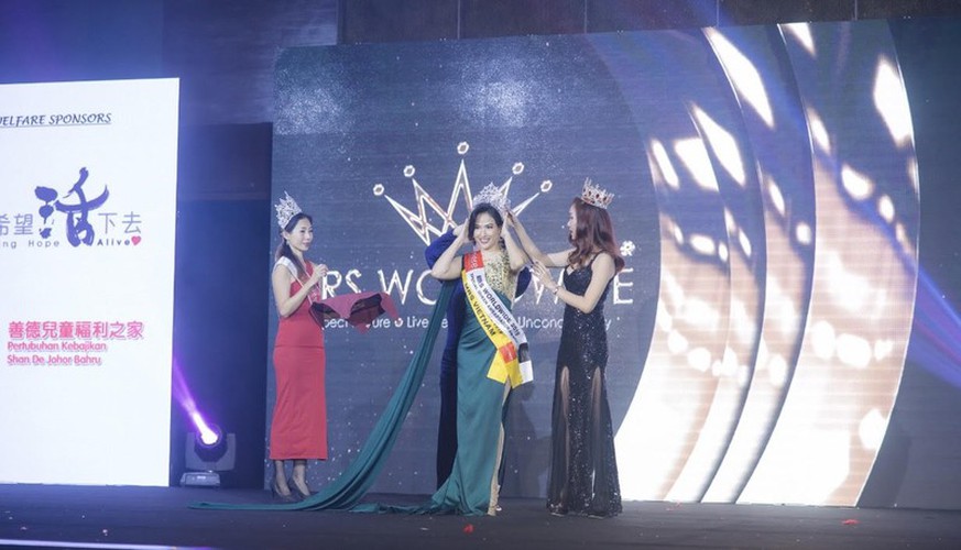 hoang hat finishes among top 10 of mrs worldwide 2019 hinh 2