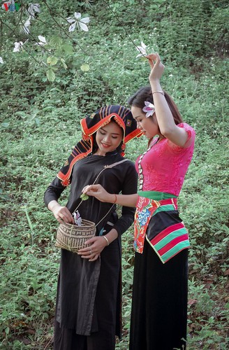 pieu scarf in thai ethnic people’ life hinh 2