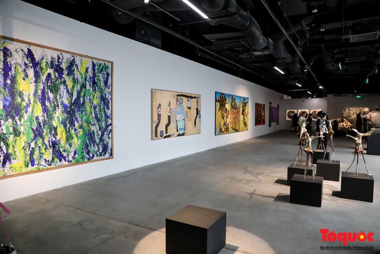 fine artworks from asian artists go on show in hanoi hinh 4