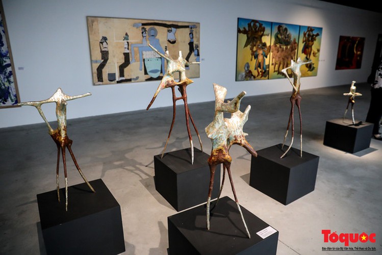 fine artworks from asian artists go on show in hanoi hinh 7