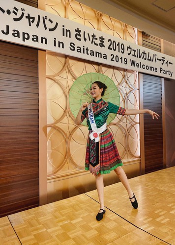 tuong san competes in talent segment at miss international hinh 2
