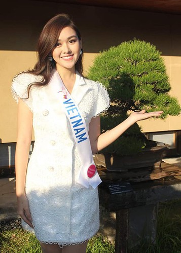 tuong san competes in talent segment at miss international hinh 9