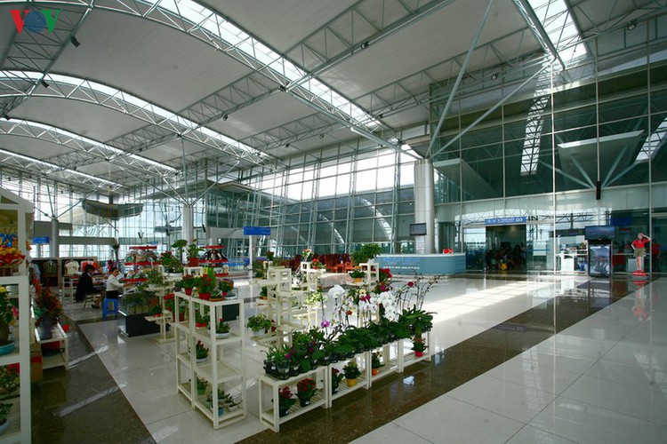 discovering the uniquely designed lien khuong airport hinh 13