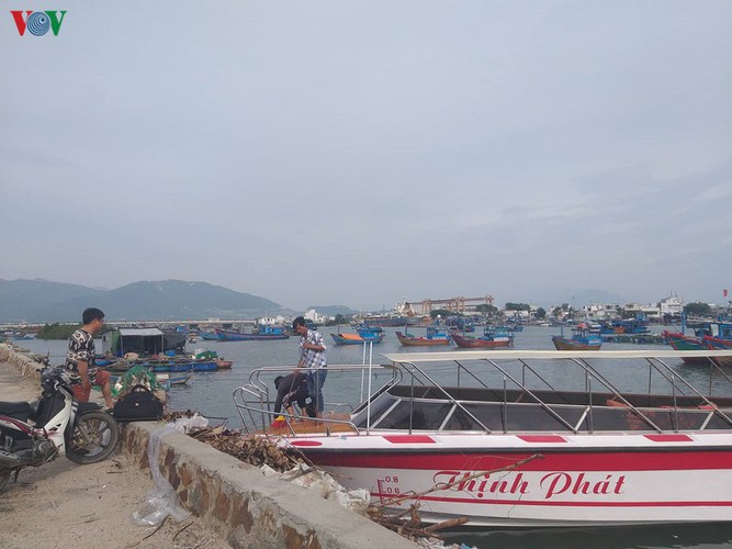 central region prepares for impending impact of storm no. 6 hinh 2