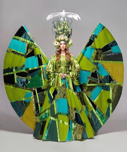 array of national costumes revealed for miss universe 2019 hinh 2