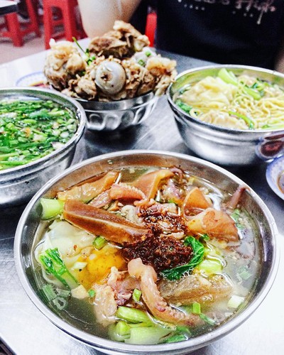 unmissable food streets of hcm city hinh 7
