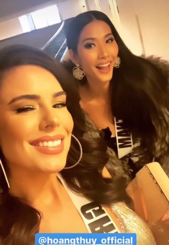 hoang thuy shines whilst representing the nation at miss universe 2019 hinh 6