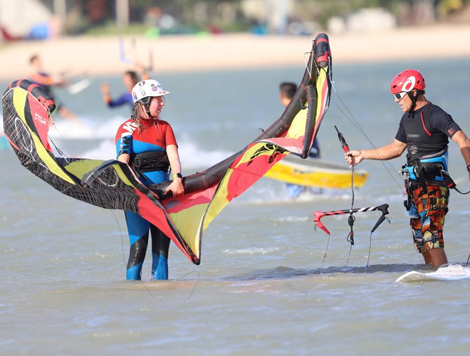 ninh thuan plays host to international kite surfing festival hinh 4