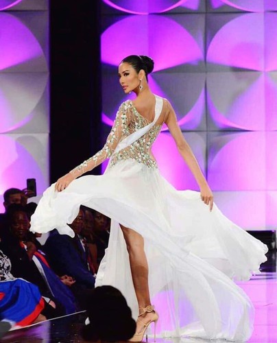 hoang thuy finishes among the top 20 of miss universe 2019 hinh 10