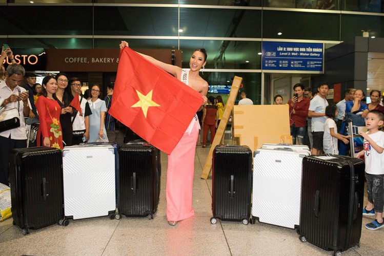 hoang thuy finishes among the top 20 of miss universe 2019 hinh 2