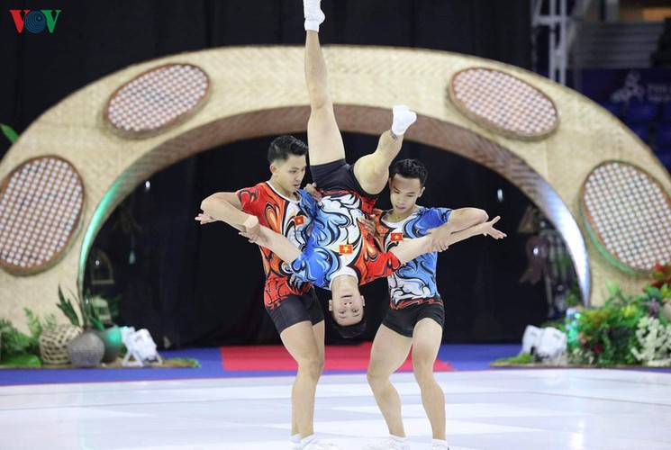 vietnamese athletes win 70 gold medals during ongoing sea games 30 hinh 4